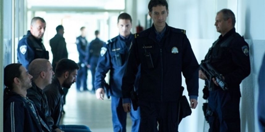 Patrola na cesti, hrt