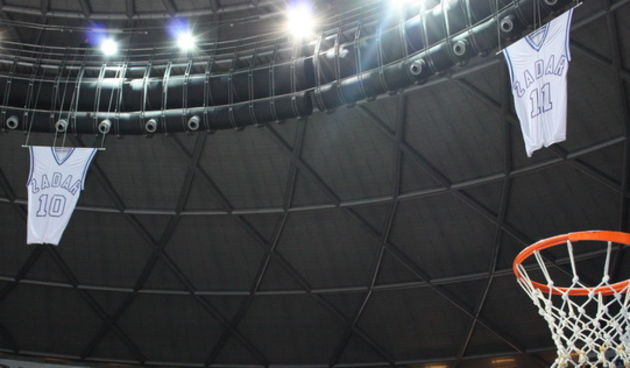 KK Zadar – Real Madrid, umirovljenje dresova 10 (Giuseppe Giergia) i 11 (Kresimir Cosic), Foto; Mladen Malik