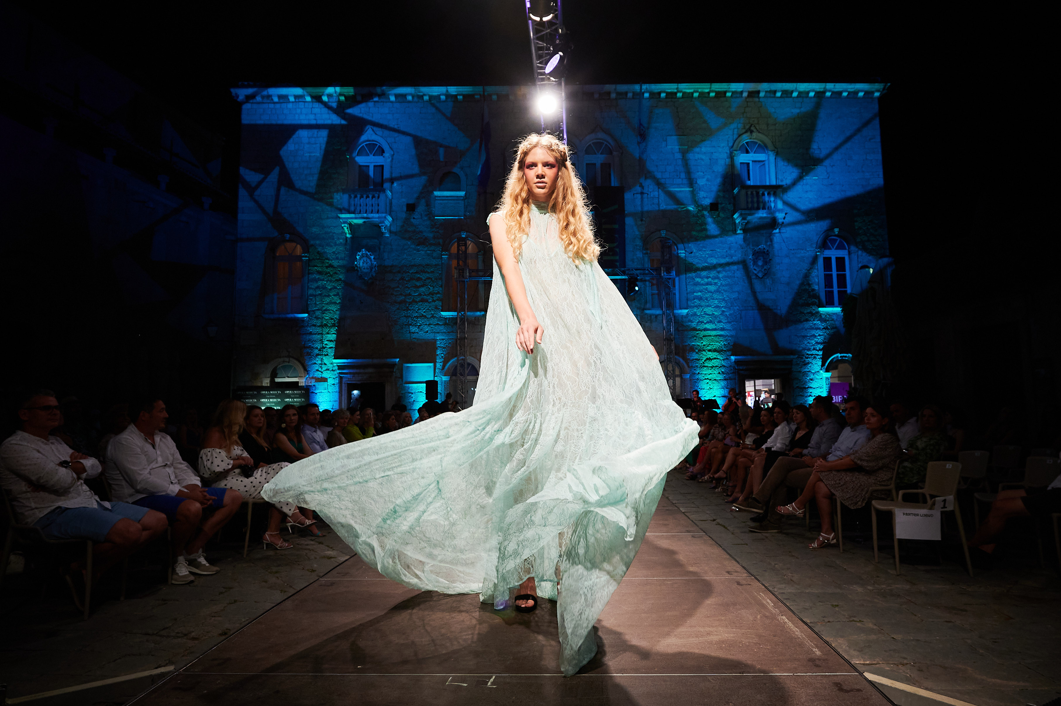 Krié Design i Vortex Strings priredili spektakl u Trogiru