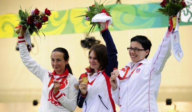 Emmons, Galkina i Pejčić na postolju (Foto:Reuters)