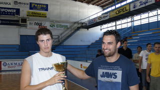 Podjela pehara i medalja, 4. Memorijalni turnir “Tomislav Knezevic”, Zadar 30.8.2008.