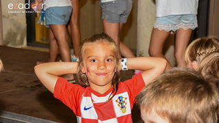 Dječjim karnevalskim danom započeo 59. Paški ljetni karneval