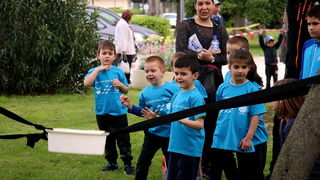 Sportska manifestacija za djecu “1000 koraka kroz 1000 ulica” SŠ “Loptica” Sportska manifestacija za djecu “1000 koraka kroz 1000 ulica” SŠ “Loptica”