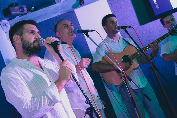Klapa Kampanel @ Menfisto bar, 18.7.2015. (foto: Ivan Toman) Klapa Kampanel @ Menfisto bar, 18.7.2015. (foto: Ivan Toman)
