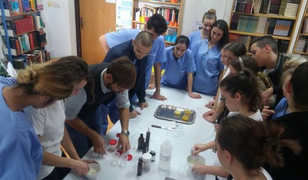 Frane Herenda održao predavanje i radinicu učeniicima Medicinske škole Ante Kuzmanića