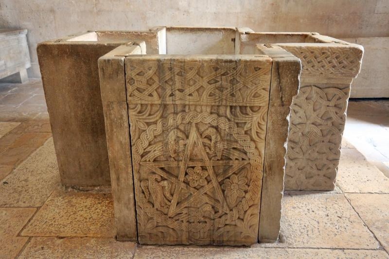 Jupiterov hram posvećen je bogu Jupiteru, glavnom božanstvu starih Rimljana