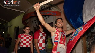 Čudesna noć: Velika fešta ulicama Zadra nakon plasmana Vatrenih u finale SP Čudesna noć: Velika fešta ulicama Zadra nakon plasmana Vatrenih u finale SP