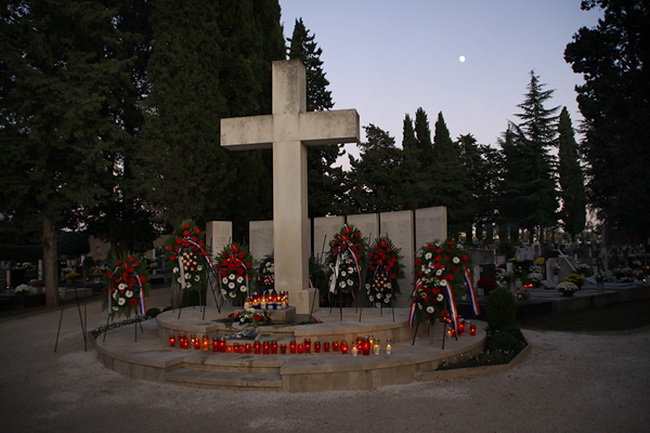 Gradsko groblje u Zadru u susret blagdanu Svih svetih