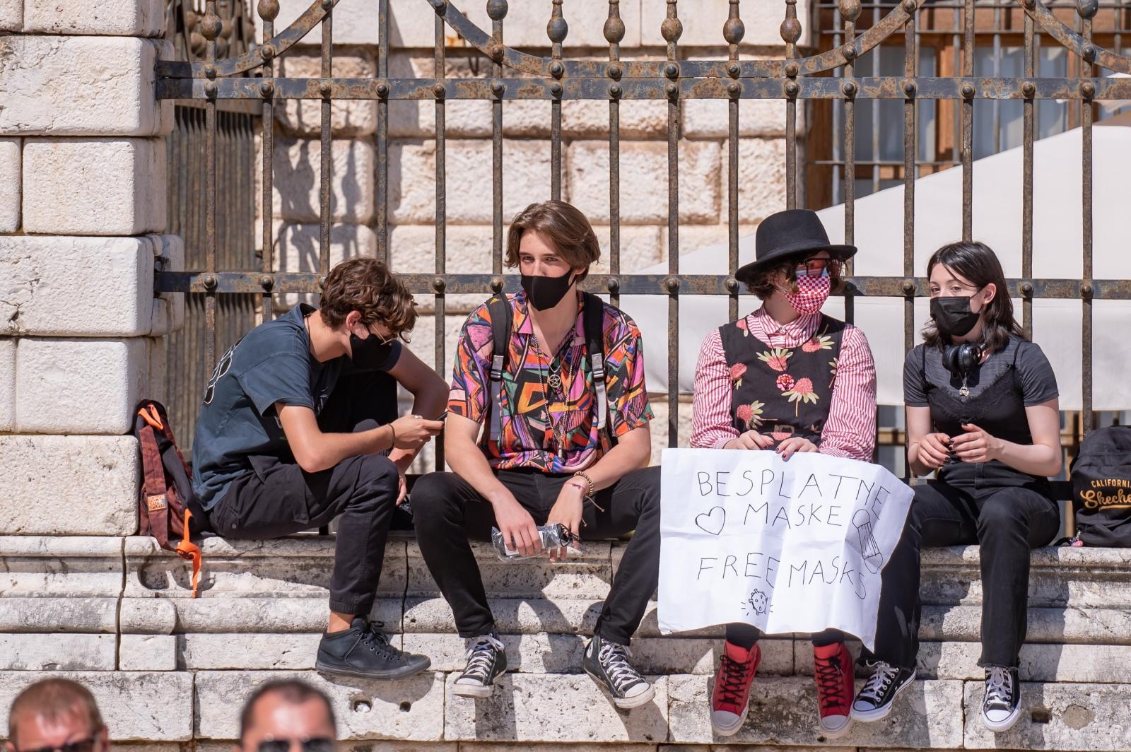 Na Narodnom trgu održan prosvjed “Krik za slobodu” protiv epidemioloških mjera