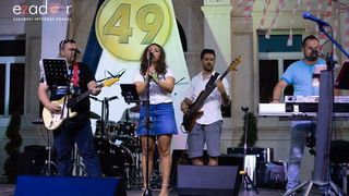 Svečani doček svjetskih prvaka Mihovila i Šime Fantele na Narodnom trgu Svečani doček svjetskih prvaka Mihovila i Šime Fantele na Narodnom trgu