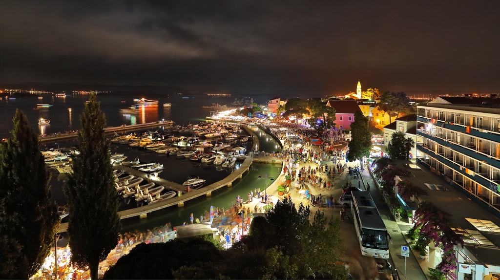 Biogradska noć 2017: Spektakularni vatromet Biogradska noć 2017: Spektakularni vatromet