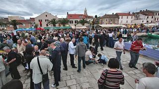 5. Eno-eko-gastro-etno stol (foto: Marin Gospić)
