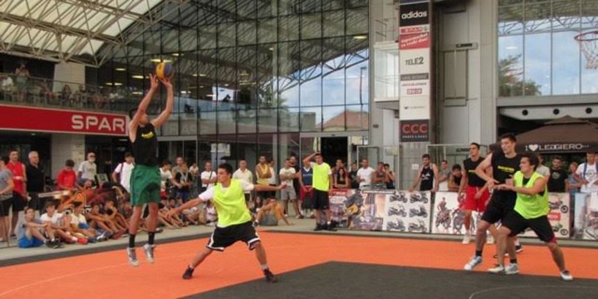 Basket Tour 3×3 ispred City Gallerije Basket Tour 3×3 ispred City Gallerije