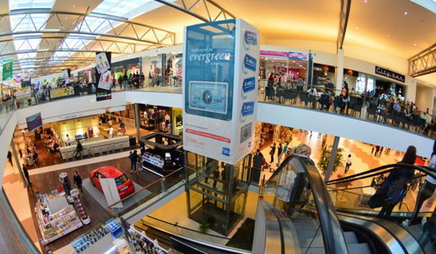 Supernova: Večer super popusta 17. svibnja 2014.  Foto: Iva Perinčić