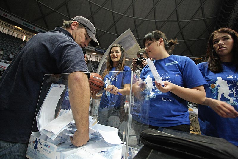 KK Zadar – KK Cibona (foto: Marin Gospić)