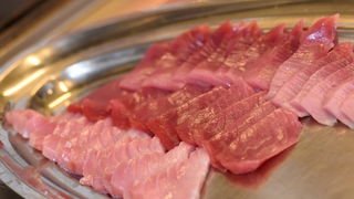 Tuna, Sushi & Wine Festival: Japanski masterchef Nakatsuji održao edukaciju pripreme tradicionalnih japanskih jela Tuna, Sushi & Wine Festival: Japanski masterchef Nakatsuji održao edukaciju pripreme tradicionalnih japanskih jela