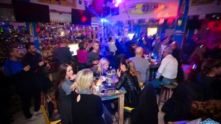 Ante Cash @ Famous Beach Bar