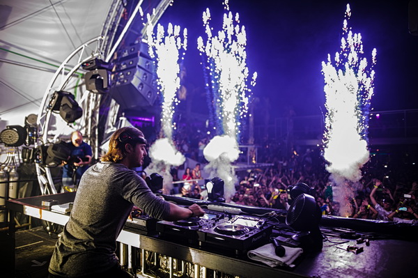 Axwell @ Aquarius Club Zrće. Foto: Goran Telak