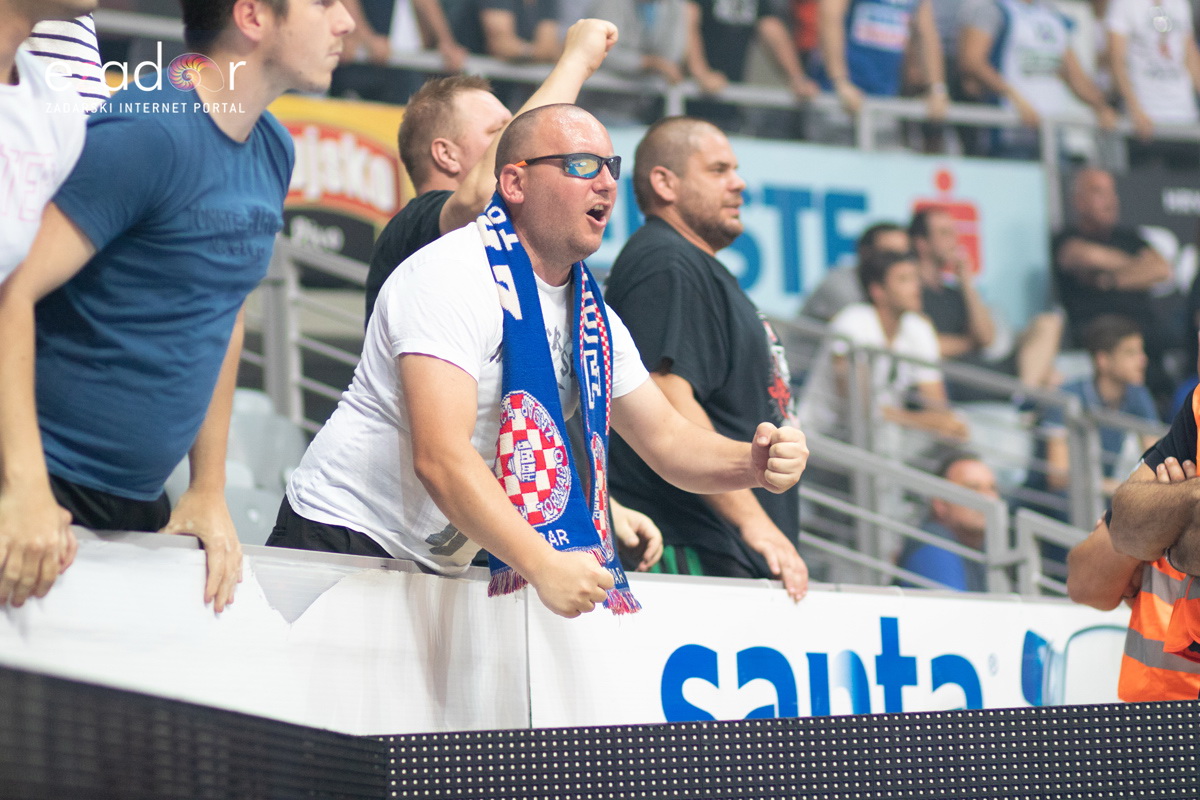 Polufinale doigravanja HT Premijer lige, 1. utakmica: KK Zadar – KK Cibona 89-78