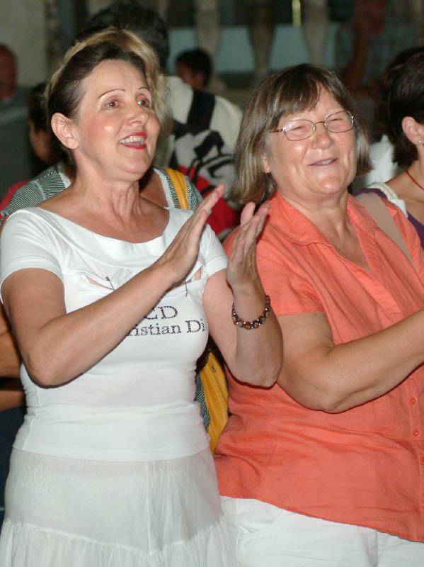 Pet Tambura na Narodnom trgu