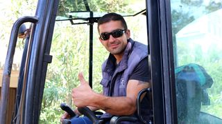 Vir: Radovi na postavljanju javne rasvjete i asfaltiranju prometnica Vir: Radovi na postavljanju javne rasvjete i asfaltiranju prometnica