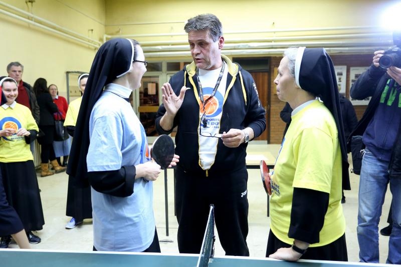 Zagreb: Sportske igre redovnica u OŠ Mato Lovrak. Photo: Goran Jakus/PIXSELL