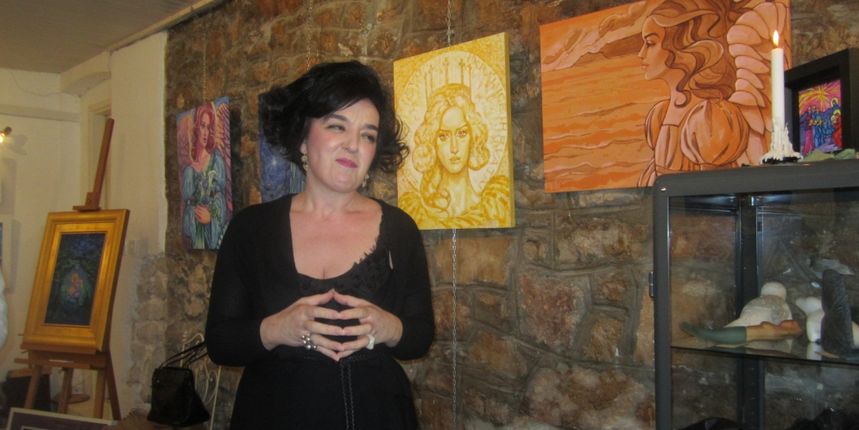 “Božić u sjaju slobode” – izložena djela Ana Marije Botteri “Božić u sjaju slobode” – izložena djela Ana Marije Botteri