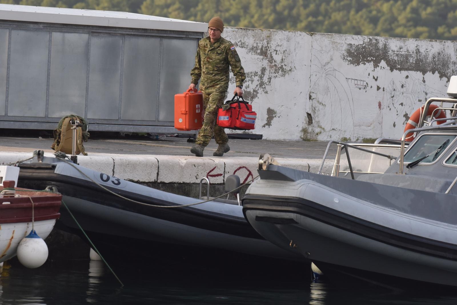 Pronađeno tijelo nestalog pilota i olupina helikoptera
