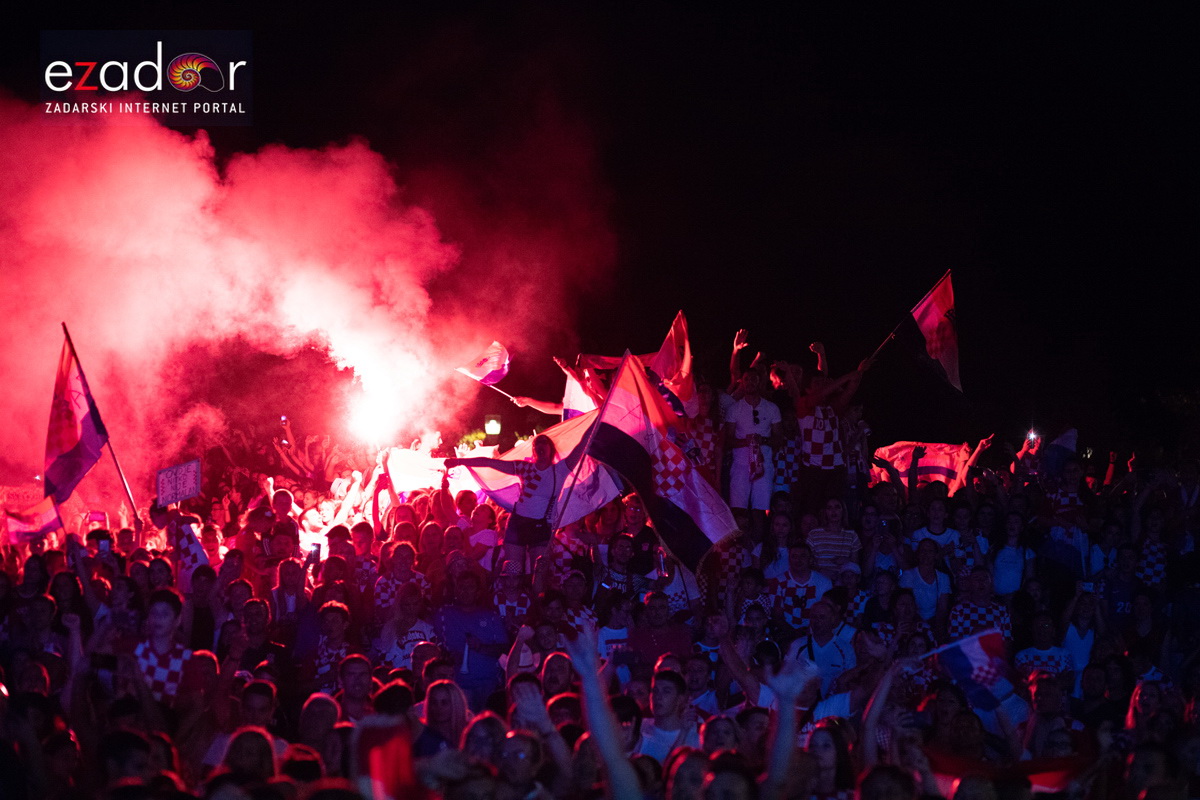 Veličanstven doček četvorice zadarskih Vatrenih Veličanstven doček četvorice zadarskih Vatrenih