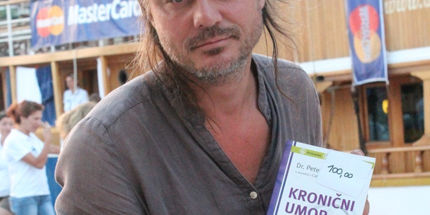 Kristijan Ugrina posjetio Brod knjižaru Kristijan Ugrina posjetio Brod knjižaru