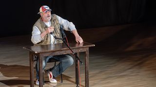 Enio Meštrović-Ričard u Osijeku izveo svoju komediju “Oči Uoči Zgospod’non”
