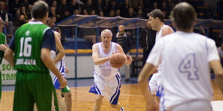 Fešta u povodu 80. rođendana Pina Giergie: Vetarani KK Zadar – Veterani KK Olimpija