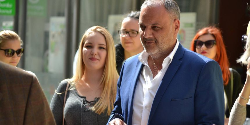 Nino Dellavia posjetio Petrčane i razgovarao s mještanima Nino Dellavia posjetio Petrčane i razgovarao s mještanima