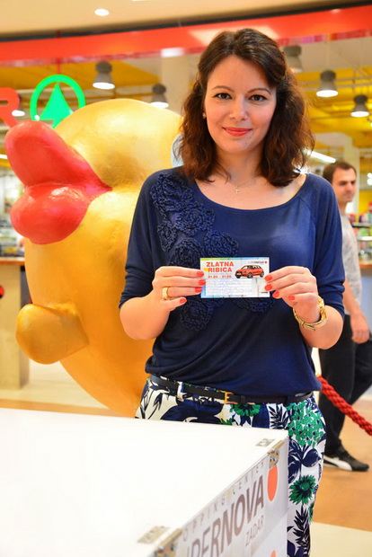 Supernova: Nogometno ludilo i izvlačenje dobitnika automobila Audi A1 Supernova: Nogometno ludilo i izvlačenje dobitnika automobila Audi A1