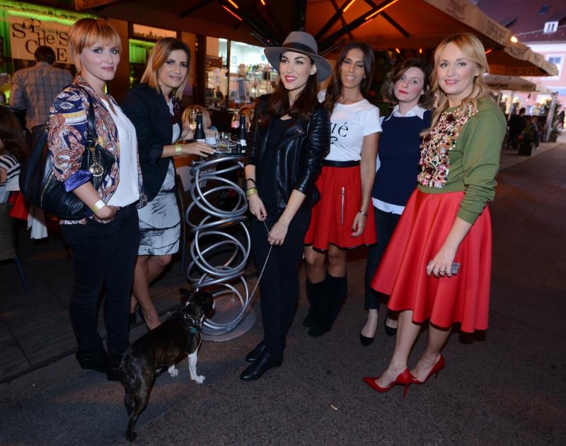 Storybook Teatar na Cvjetnom trgu i party se odrzao u Supercaffeu gjde su dosle osobe iz javnog zivota. Predstava zivot na vosokoj nozi by Ludifico Photo: Marko Lukunic/PIXSELL