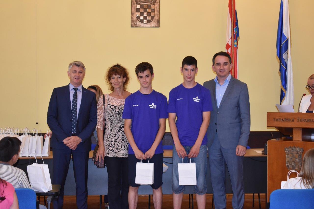 Prijem za nagrađivane učenike osnovnih i srednjh škola