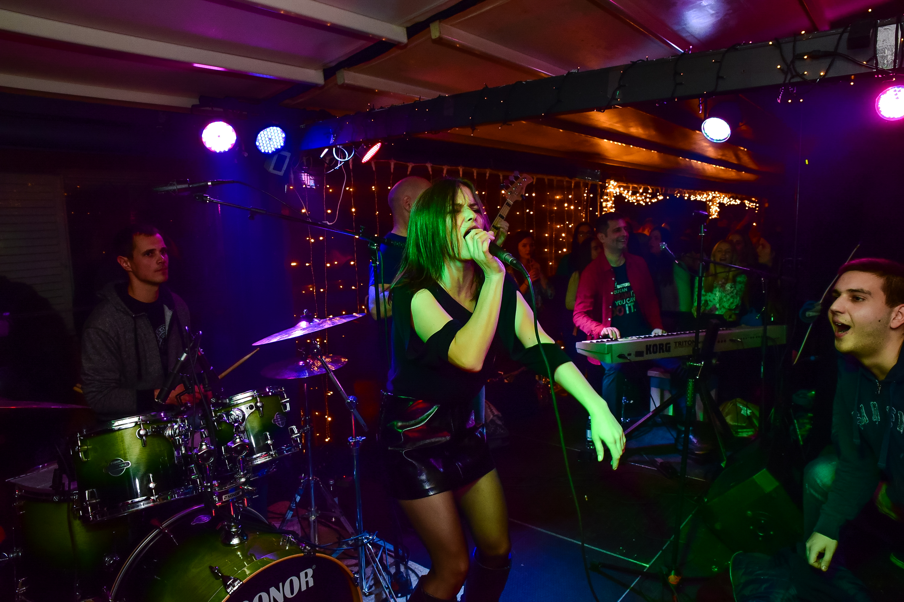 Vesna Pisarović @ Kult Caffe Bar