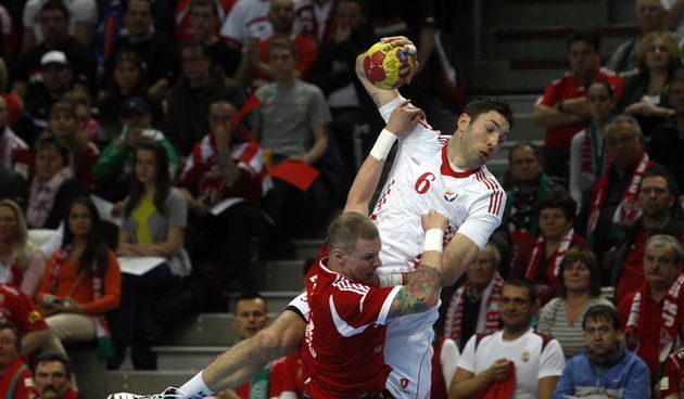 Veszprem, 040413.
Kvalifikacijska utakmica za Europsko prvenstvo rukometnih reprezentacija Madjarske i Hrvatske.
Na fotografiji: Blazenko Lackovic.
Foto: Zeljko Hajdinjak / Cropix