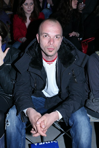 U trgovackom centru West gate sinoc zapoceo modni dogadjaj Nivea Cro A Porter. U trgovackom centru West gate sinoc zapoceo modni dogadjaj Nivea Cro A Porter.