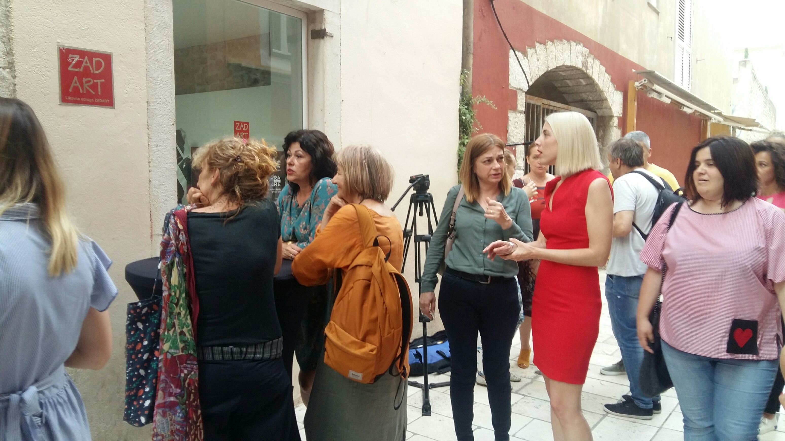 Otvorenje izložbe unikatnog hand made nakita i modnih dodataka ARtDoOR