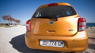 Image 943433 (auto) Image 943433 (auto)