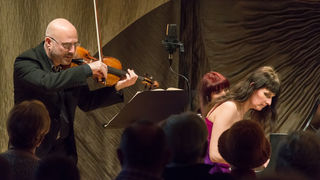 Romantizam iznad svega naziv je koncerta koji je održan u Kneževoj palači a nastupili su Erez Ofer, violina i Elisaveta Blumina, klavir