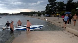 Otok Vir gotovo je potopljen uslijed jakog kišnog i grmljavinskog nevremena koje traje već drugi dan, Photo: Damir Špehar/PIXSELL Otok Vir gotovo je potopljen uslijed jakog kišnog i grmljavinskog nevremena koje traje već drugi dan, Photo: Damir Špehar/PIXSELL