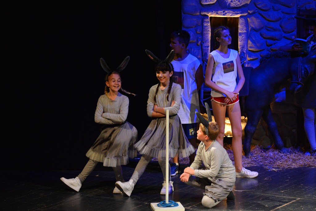 Donatolina u Kazalištu lutaka: “Mareta tamo i nazad”