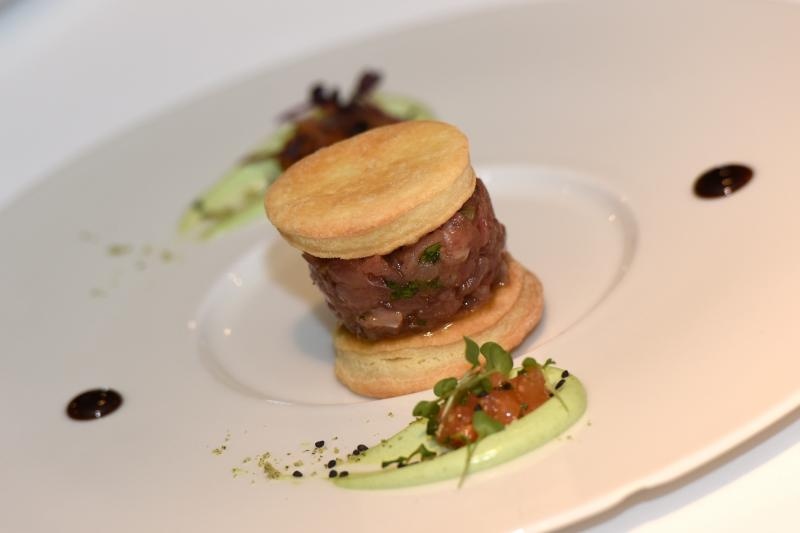 Prezentacija pripreme japanskih jela na 2. Tuna, Sushi & Wine Festivalu. Foto: Dino Stanin/PIXSELL