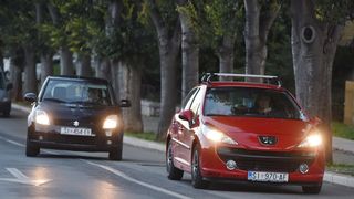 Od danas obvezna svjetla na automobilima u cestovnom prometu