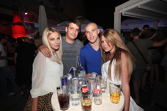 Brandon Morales u Maraschino baru (foto:Saša Čuka) Brandon Morales u Maraschino baru (foto:Saša Čuka)