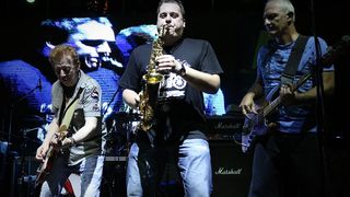 Dan Općine Vir proslavljen uz spektakularni koncert Prljavog Kazališta i vatromet Dan Općine Vir proslavljen uz spektakularni koncert Prljavog Kazališta i vatromet