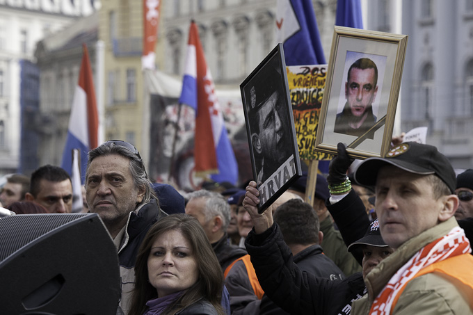 Zadarski branitelji na prosvjedu u Zagrebu 26. veljace 2011, Foto: Leo Banic Zadarski branitelji na prosvjedu u Zagrebu 26. veljace 2011, Foto: Leo Banic