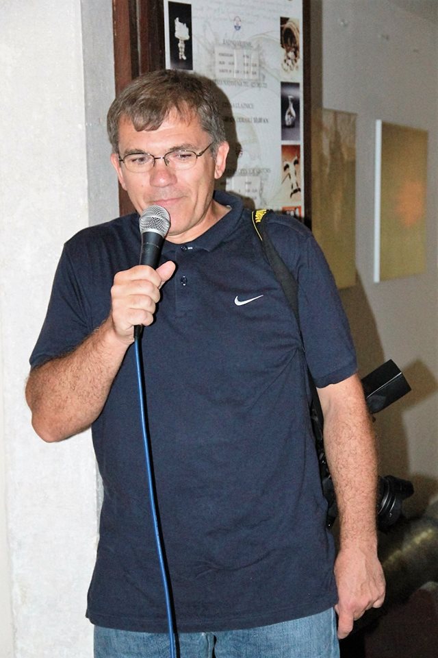 Otvorenje izložbe fotografija “Palagruža” Vinka Pešića u Zavičajnom muzeju Biograd na Moru Otvorenje izložbe fotografija “Palagruža” Vinka Pešića u Zavičajnom muzeju Biograd na Moru